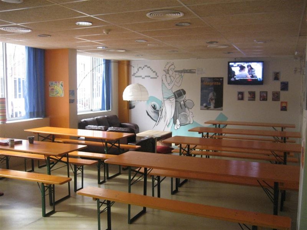 hotel-Hostel-Be-Dream-F73112_2